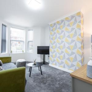 Modern Spacious 6bd Haven 8 Min From City Centre