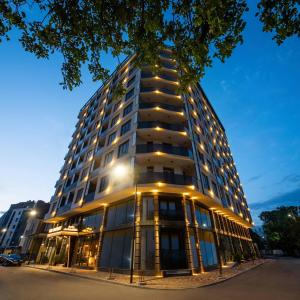 Gori Palace - Modern Apartments in City Centre