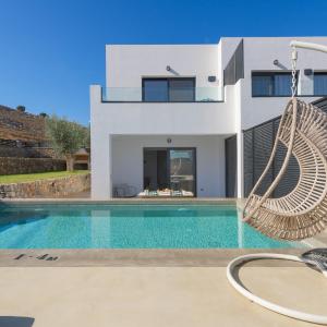 Villa Lambis Athena