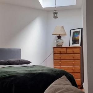King's Cross Road Private Rooms