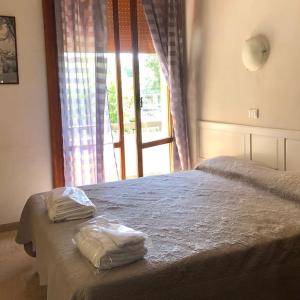 Sansovino Bed and Car