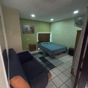 OROZCO HABITACION#2
