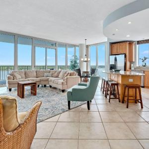 Lagoon Tower 1402
