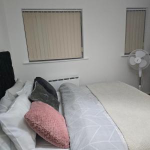 Emerald Apartments A star Proximity
