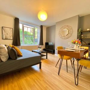 Waterloo Apartment