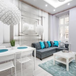 Cozy 2 BR 2 Bathroom Apartment in the city centre