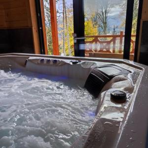 Dom drewniany z sauną i jacuzzi w Szklarskiej Porębie