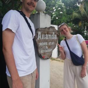 Ananda Home Stay and Restaurant