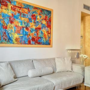 JOIVY Warm & Airy flat near the city centre