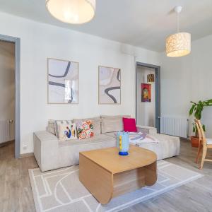 GuestReady - Bright apartment with balcony