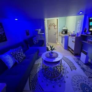 COSY BLU Staycation