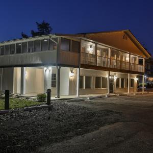 The Clubhouse Murrells Inlet