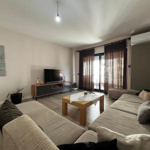 B2 Apartment