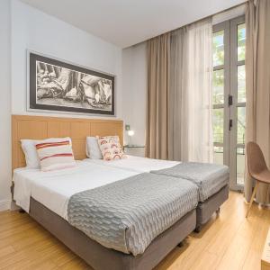 Chic Hotel