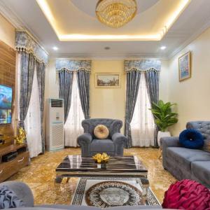 DY Gold Apartment