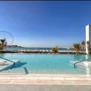 La Vie Beach front JBR apartment by Happy Season
