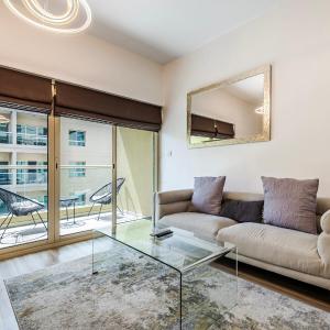 Cozy 1BR in The Greens Quiet Stay Near Marina