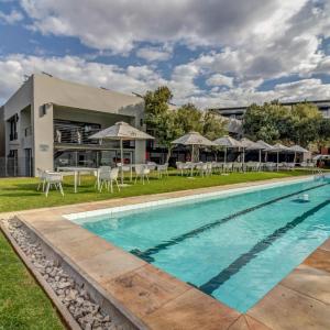 Fourways The William 4km to monte casino