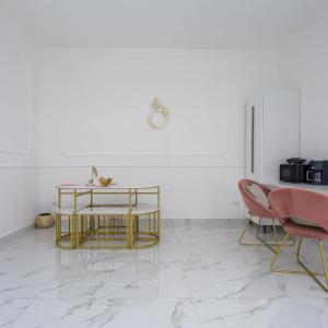 Golden Suites by Dimorra