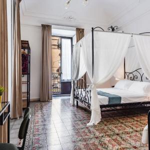 Catania Historical Escape by Wonderful Italy