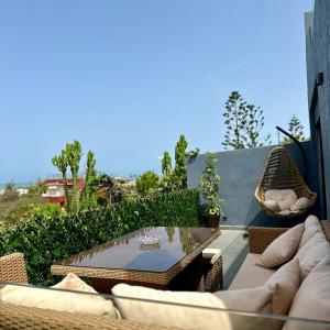 sea view appart and roof top, jack beach Tamaris, Dar Bouaza