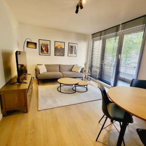 Genter Base - Self Check-In, Smart-TV, Balkon