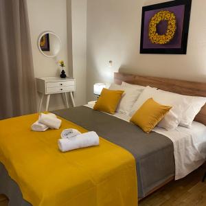 Maria cozy apartment in Neos Kosmos-Athens
