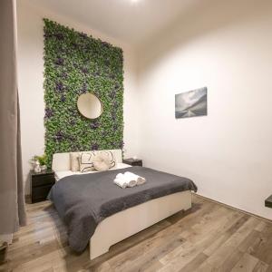 Central & Cozy Superior Terez Boulevard Apartment