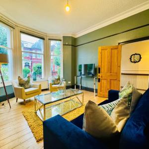Charming Victorian Townhouse in Hackney