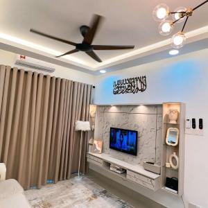 Inara Homestay