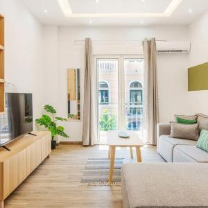 Charming Apartment with an Athenian feel in Psyri