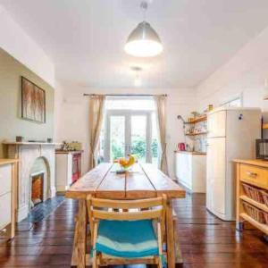 Stylish and cool flat with period features