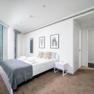 Luxury 2BR 2BA Central London Rooftop and Gym