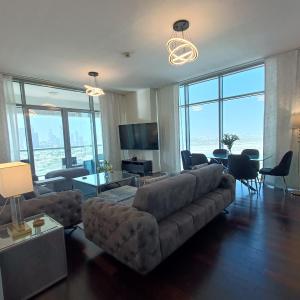 Quill Residence - Canal View Spacious 3 bedroom Apartment