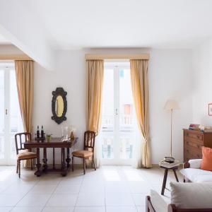 Queen Elena Luxury Apartment