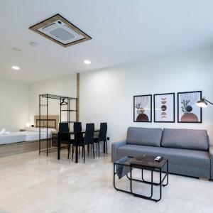 Vera Garden by Concept Flats