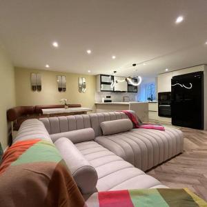 The Luxurious Hideaway