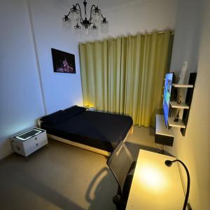 Tidy Master Room In Marina Near Metro