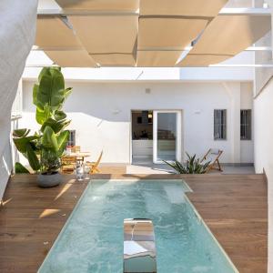 Miro Luxury Home