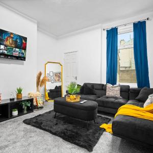 Anfield Four-Bed Spacious Getaway Haus