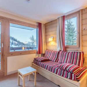 Appartement confortable avec balcon ensoleillé et parking couvert - FR-1-351-213