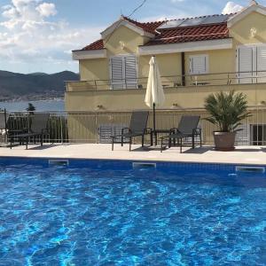 Apartments Villa Moonlight - Two Bedroom Apartment with Sea View Balcony and Terrace Delux