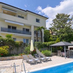Apartment near Opatija Port in Volosca