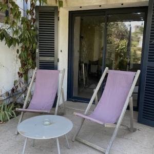 Charmant Studio avec terrasse, proche plage et ville