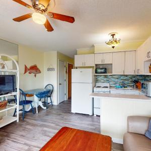 Sea Side Villas I 212