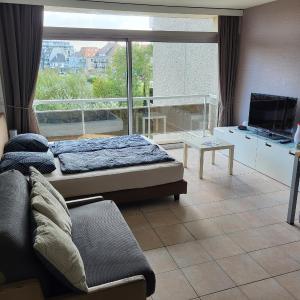 Studio Astrid at 100 meter from sea with Parking place