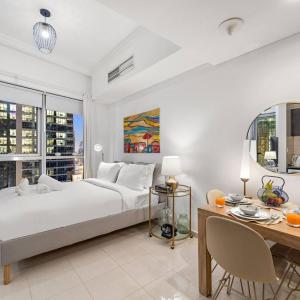 FIRST CLASS Studio Cozy Urban Retreat