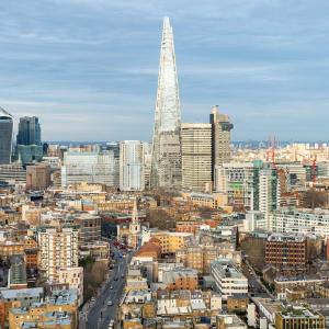 Stunning London city view large 1 bed apt