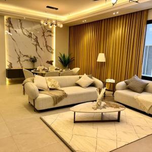 Brand New Al-Malqa Apartment La Gloria 05