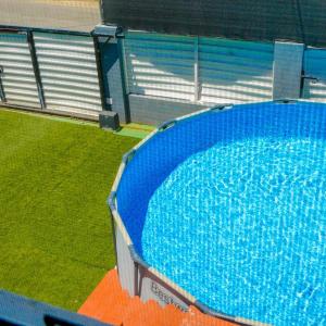 A relaxing retreat a few steps from the sun-soaked Dover Beach and the vibrant S